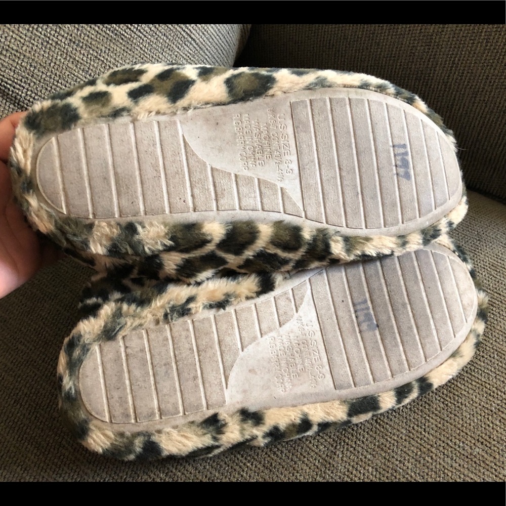 🔴Fluffy Warm Leopard Slipper Slip On Shoes US 8-9 - Picture 8 of 10